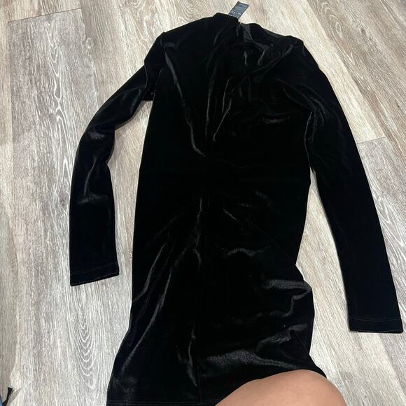 All Saints Mini Velvet Long Sleeve Deep V Dress Size XS - Picture 2 of 7